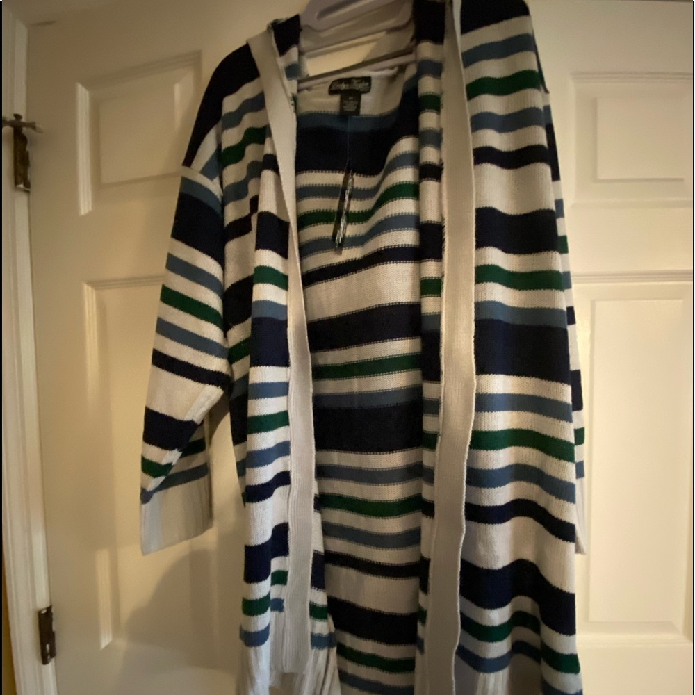 Hooded cardigan